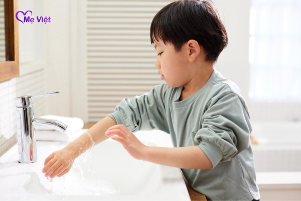 Tầm Quan Trọng Của Việc Dạy Trẻ Kỹ Năng Tự Phục Vụ Bản Thân