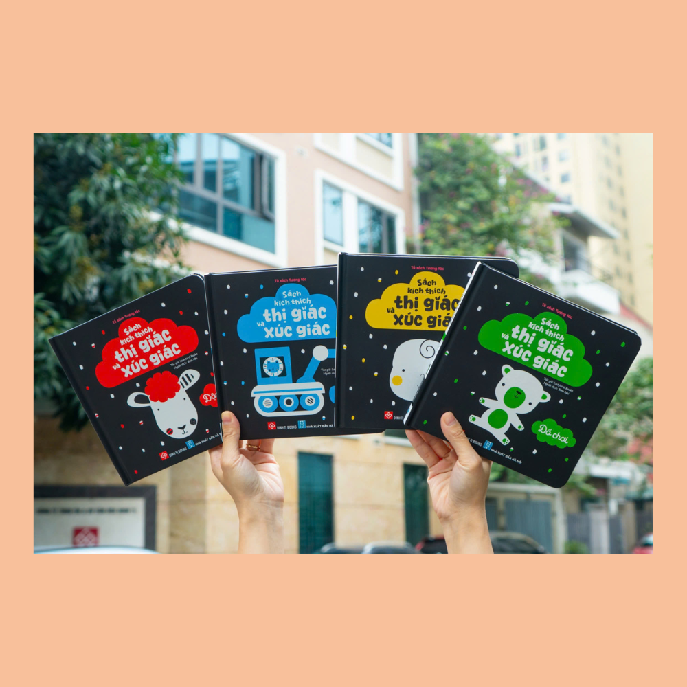 Combo 4 cuốn Sách kích thích thị giác và xúc giác cho bé