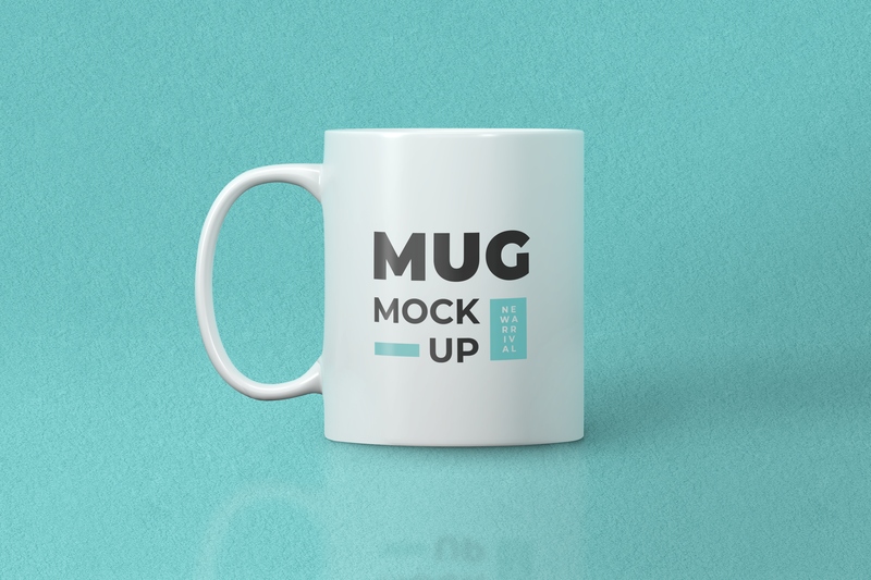 Mockup cốc mẫu số 31 PSD