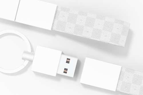 Mockup thẻ nhớ dữ liệu USB màu bạc xanh dương PSD