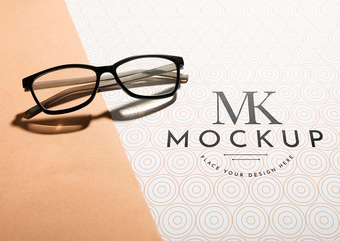 Mockup kính thời trang mẫu K29 file PSD