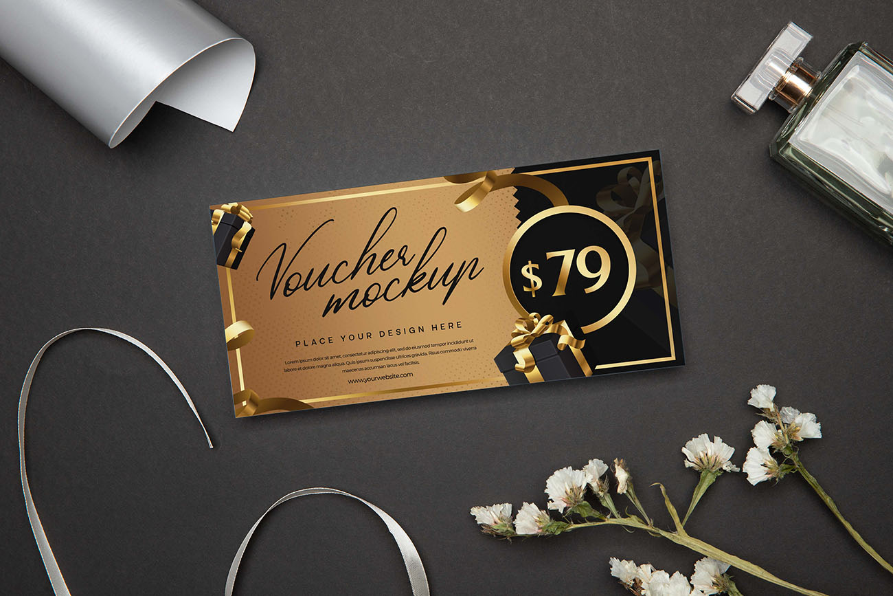 Mockup phiếu quà tặng màu vàng gold sang trọng A73 file PSD