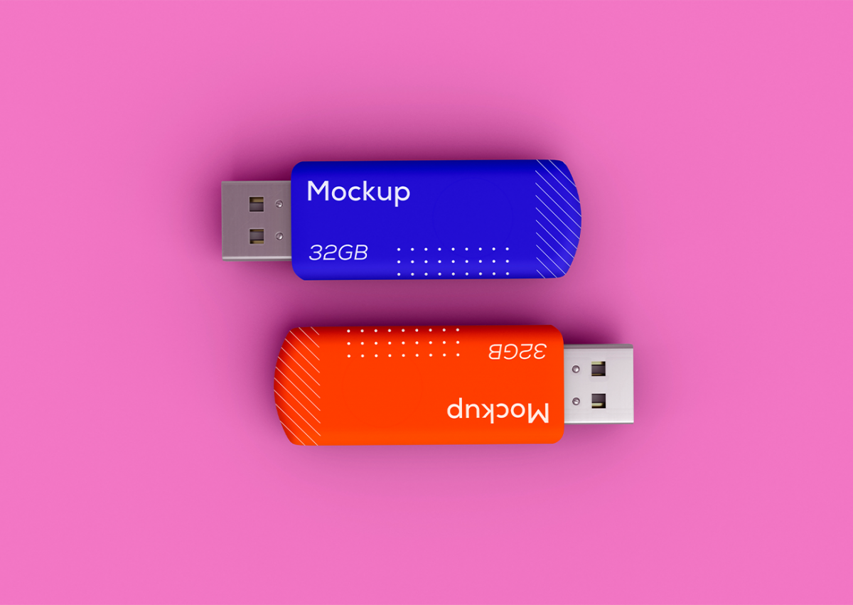 Mockup  thẻ nhớ dữ liệu USB màu xanh dương, cam nền tím PSD