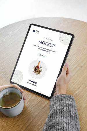 Mockup màn hình máy tính bảng hiện đại PSD mẫu số 2