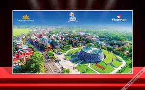Backdrop Biểu Tượng Du Lịch Việt Nam Airlines Vietravel - Sắc Nét CDR