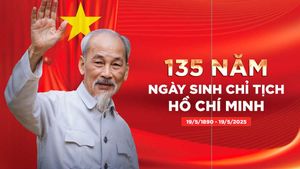 Backdrop kỷ niệm 135 năm ngày sinh chủ tịch Hồ Chí Minh file Photoshop