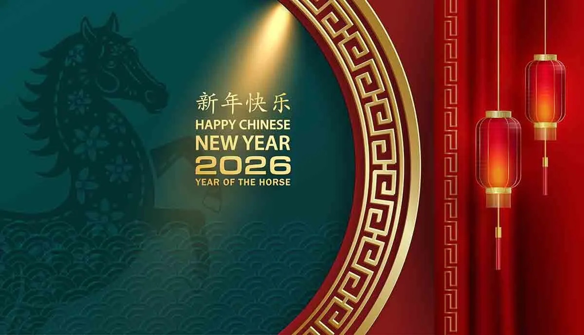 Banner Tết 2026 năm Ngọ nền xanh đỏ, họa tiết đèn lồng vàng