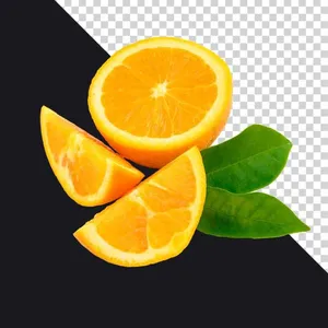 Nửa quả cam và miếng cam tách sẵn với lá xanh PNG